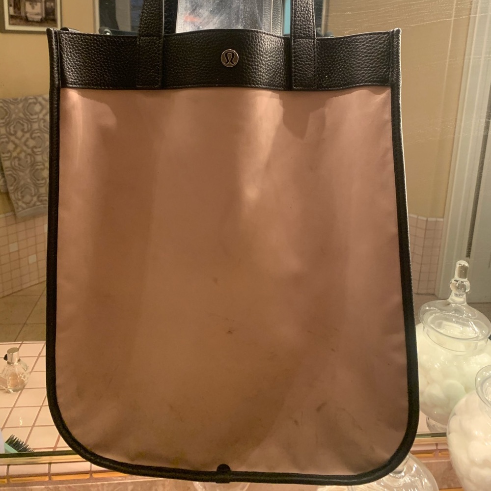 Lulu lemon gym bag